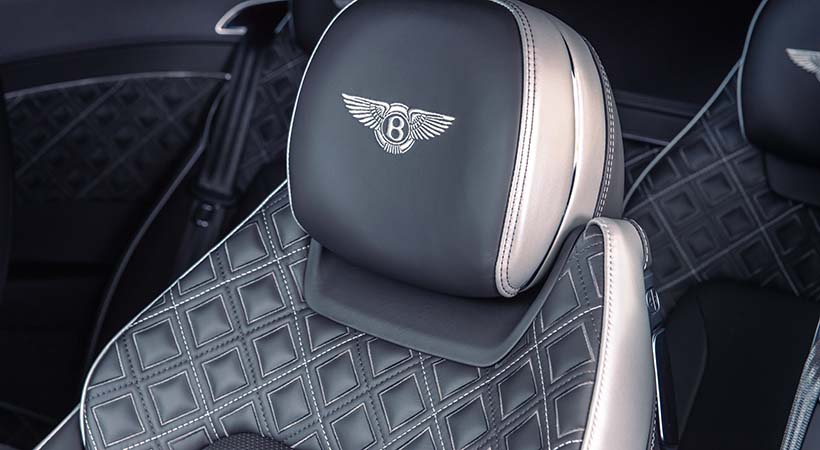 Los asientos cuentan con costuras tipo diamante. Foto: Bentley