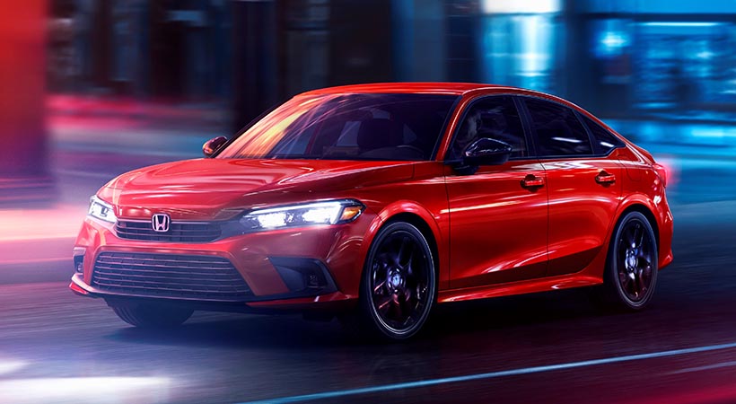 La 11ª generación recibe un capó más largo y una cintura mejor definida con el fin de conseguir una silueta más robusta. Foto: Honda