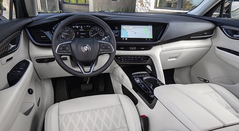 El Avenir, que es el tope de la oferta, incluye despliegue de información en el parabrisas, delante del conductor. Foto: Buick