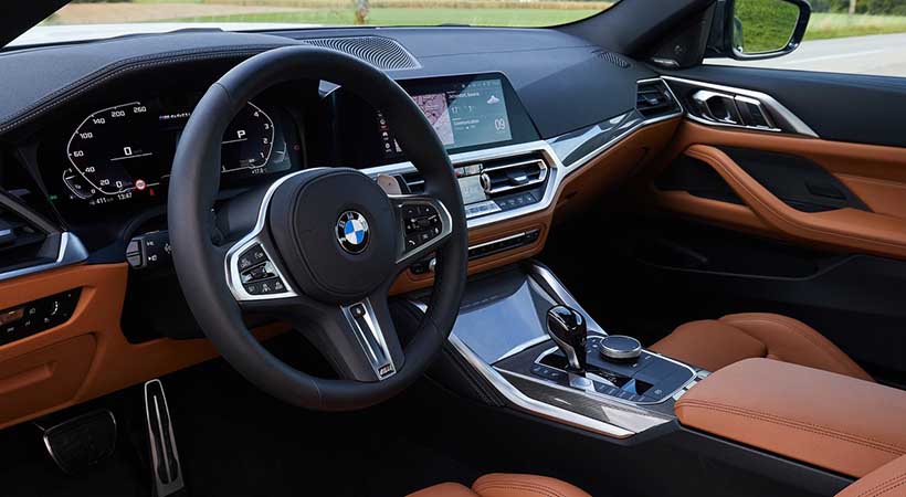 Los asientos son cómodos y como en un vehículo deportivo, ofrecen buen soporte, más bien hacia lo firme que hacia lo suave. Foto: BMW