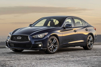 Infiniti Q50 Signature Edition, deportividad y elegancia de defensa a defensa