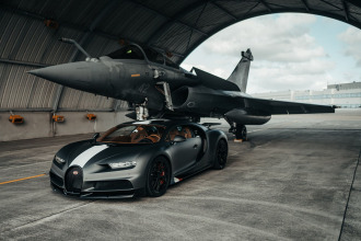 Bugatti Chiron Sport vs Jet Rafale, la batalla épica continúa
