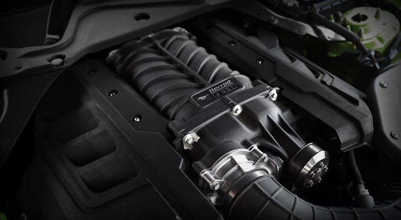 El motor recibe un supercargador Roush Performance, Foto: Ford Australia