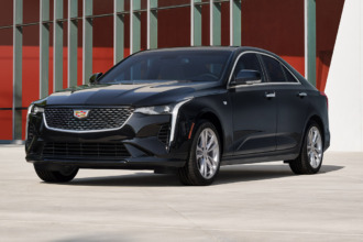 Cadillac CT4 2021: Un sedán atlético y elegante