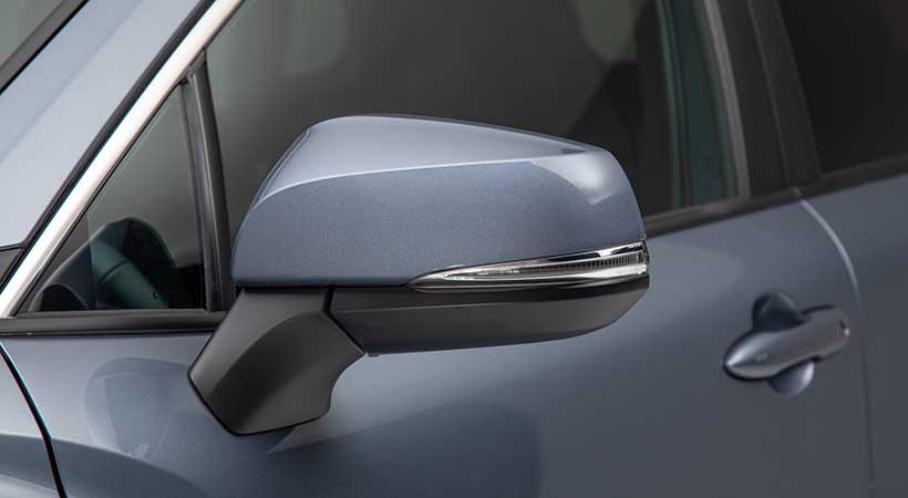 Los detalles exteriores son similares a los del sedán. Foto: Toyota