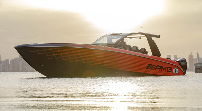 Cigarette 41’ Nighthawk AMG Black Series es impulsado por 5 motores. Foto: Mercedes-AMG