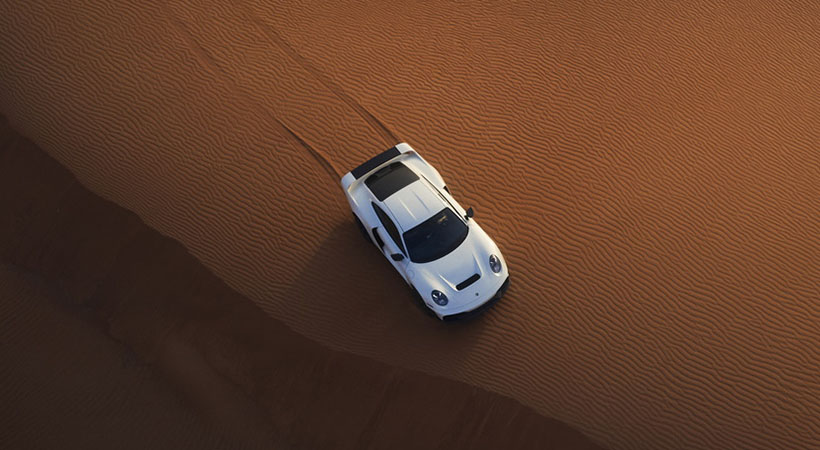 El motor seis cilindros boxer es heredado del Porsche 911 Turbo, pero puede generar hasta 818 hp y 686 lb/pie Foto: Marc Philipp Gemballa