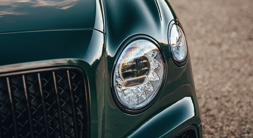 Al frente tenemos luces LED. Foto: Bentley
