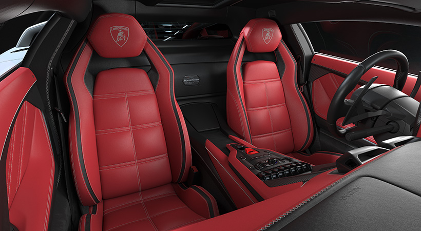  Los asientos están diseñados ex profeso para este modelo, con costuras geométricas como no, como el tablero con detalles en cuadrado. Foto: Lamborghini