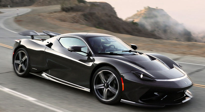 Para celebrar su llegada a las calles de Estados Unidos, el Pininfarina Battista debutó de manera dinámica en las carreteras de California. Foto: Pininfarina