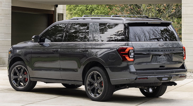 Las luces ahora de LED y las parrillas son de los cambios más notables en todos los modelos. Foto: Ford