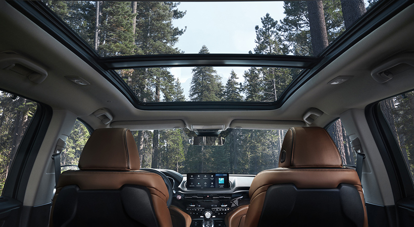 Este SUV premium presume un techo panorámico de gran tamaño. Foto: Acura