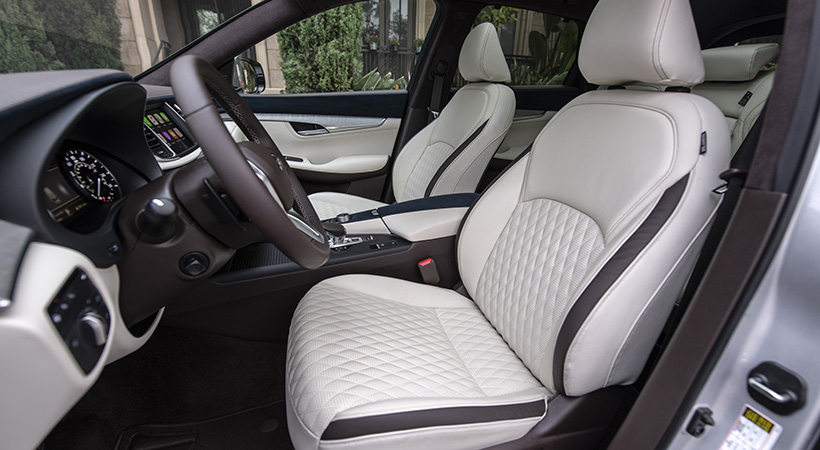 La cabina es amplia y muy cómoda. Visualmente se nota de inmediato al entrar en QX50. Foto: Infiniti