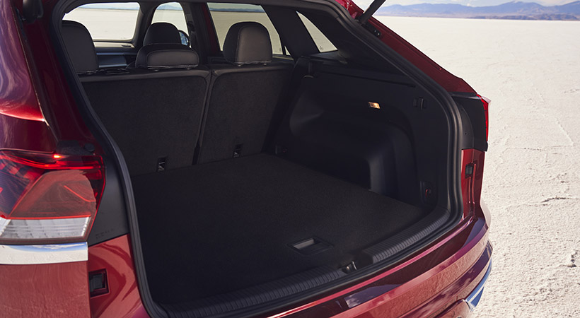 Con la eliminación de la tercera fila ganamos un gran espacio de carga en la parte posterior, con aproximadamente 40 pies cúbicos. Foto: Volkswagen
