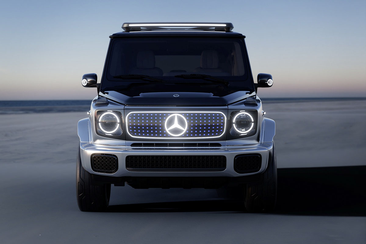 Los paneles iluminados están presentes por toda la camioneta, llegando al punto de ser un poco exagerado. Foto: Mercedes-Benz