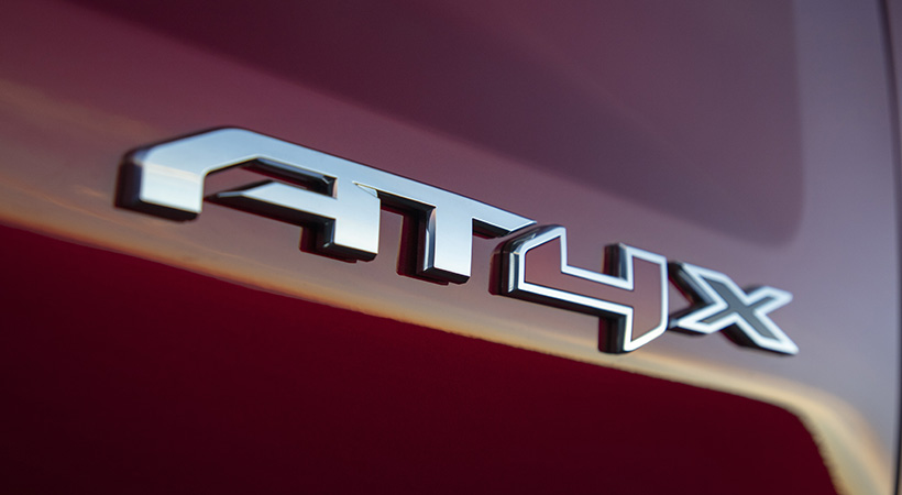 El precio de AT4X será de $74,995 y llegará pronto a pisos de venta. Foto: GMC