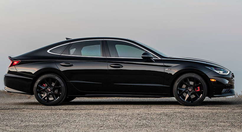 El Hyundai Sonata N Line Night Edition es una edición especial y limitada a 1,000 unidades del sedán deportivo. Foto: Hyundai