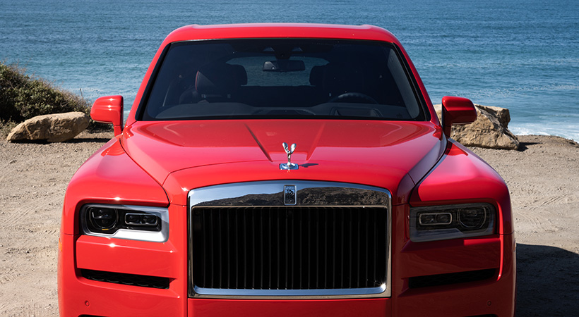 Al frente destaca la legendario figura del 