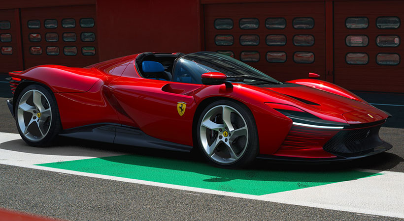 El Ferrari Daytona SP3 es la más reciente edición especial y limitada de la marca italiana, equipada con un V12  NA de 840 hp. Foto: Ferrari