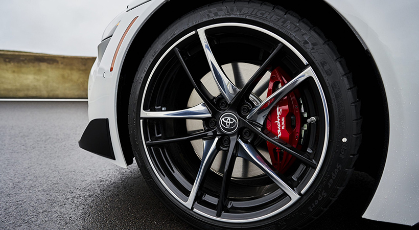 De serie incorpora rines de 19 pulgadas. Foto: Toyota