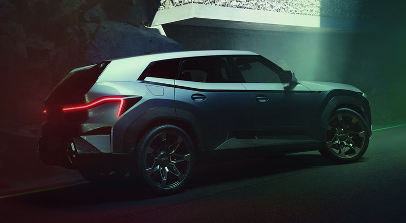 El XM Concept tiene un motor V8 combinado con un motor eléctrico para generar 750 caballos de fuerza y ​​737 libras-pie de torque. Foto: BMW