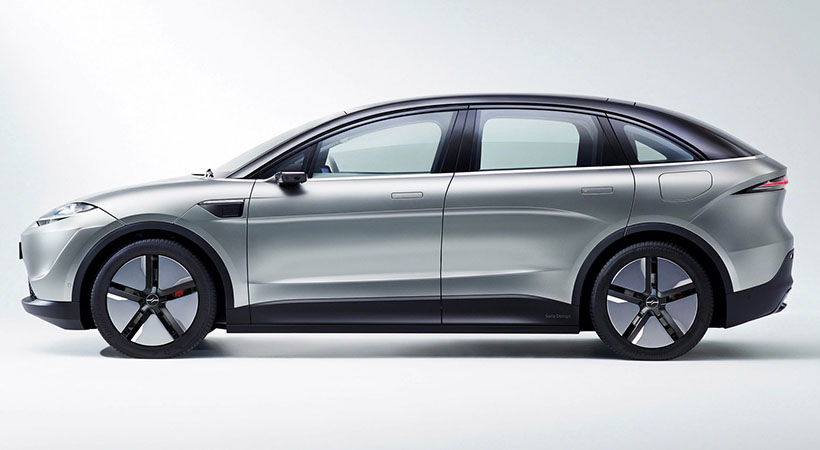 El diseño del auto puede parecer extraño en algunos ángulos, pero esto se debe al gran espacio interior. Foto: Sony