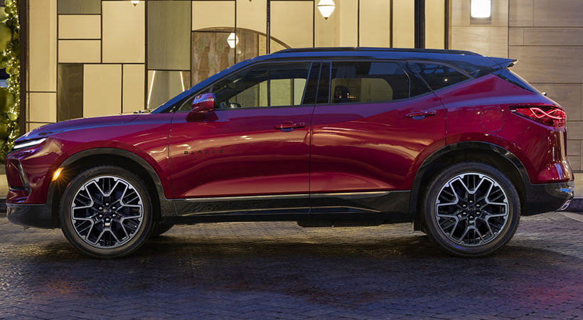 El perfil y diseño de la camioneta se han mantenido, aunque se ha actualizado ligeramente. Foto: Chevrolet