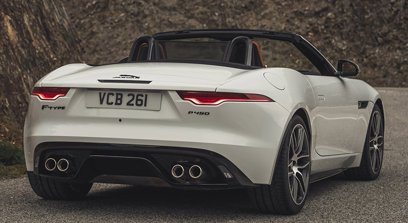 La dirección electro-asistida es estupenda en todo momento, a bajas velocidades endureciéndose ligeramente para tener mayor precisión al momento de realizar maniobras. Foto: Jaguar