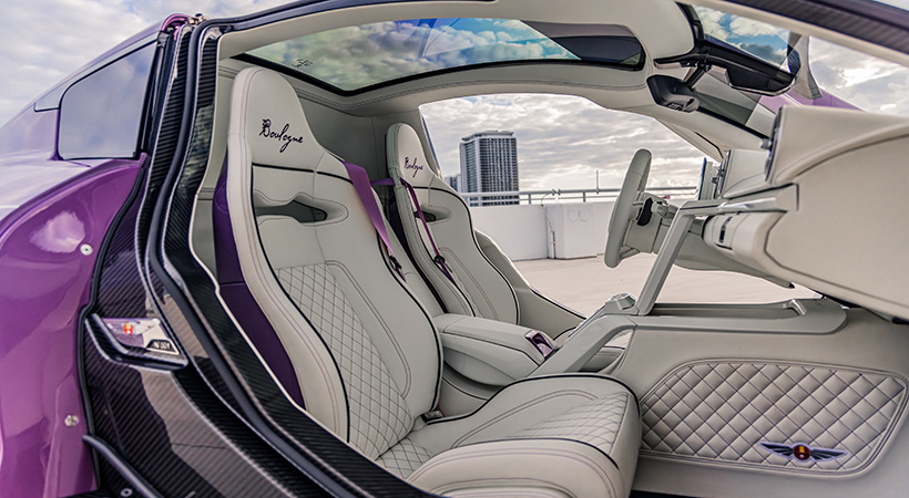 El interior fue creado a petición del cliente. Foto Hispano Suiza