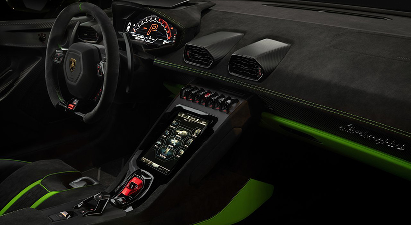 El interior es muy similar al modelo de producción en serie. Foto: Lamborghini