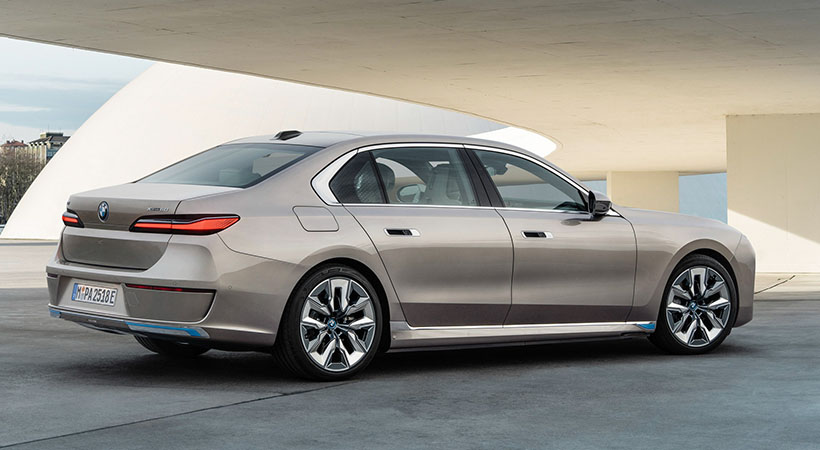 El nuevo miembro de la familia es el totalmente eléctrico i7. Foto: BMW