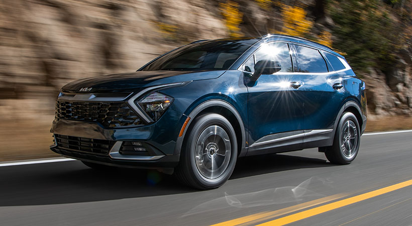 El nuevo Kia Sportage Híbrido 2023 está disponible en versiones LX, EX y SX Prestige. Foto: KIA