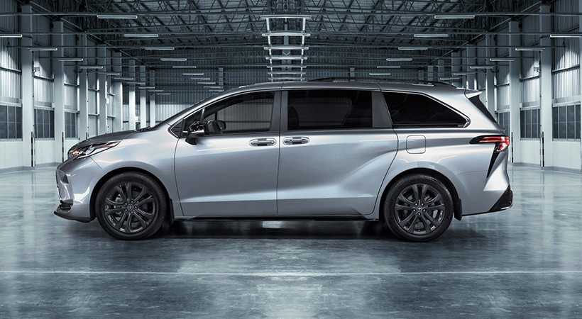 exhibe un nuevo juego de rines de aluminio de 20 pulgadas como estándar, Foto: Toyota