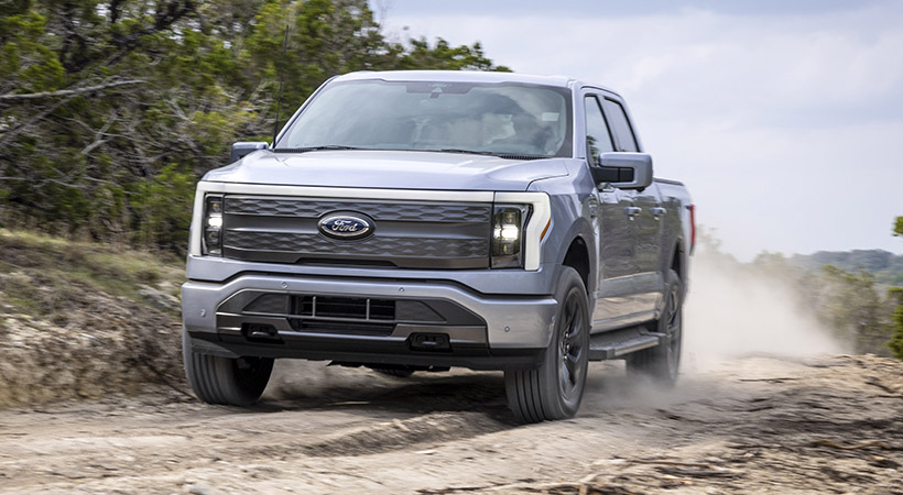 La Ford F-150 Lightning se erige como ganadora en los premios NACTOY 2023. Foto: Ford
