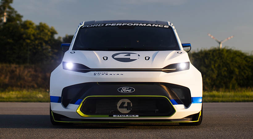 Ford Pro Electric Supervan fur desarrollada por el equipo de Ford Performance. Foto: Ford