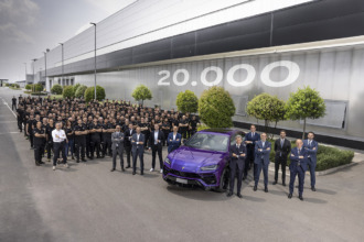 Lamborghini Urus logra el hito de 20,000 unidades fabricadas