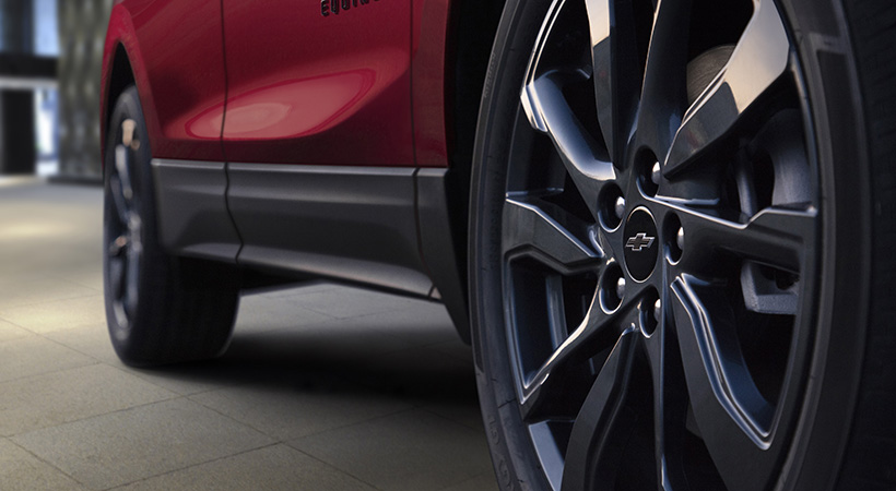 Los rines son negros de corte deportivo. Foto: Checvroel