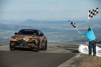 El nuevo Lamborghini Urus establece un récord en Pikes Peak