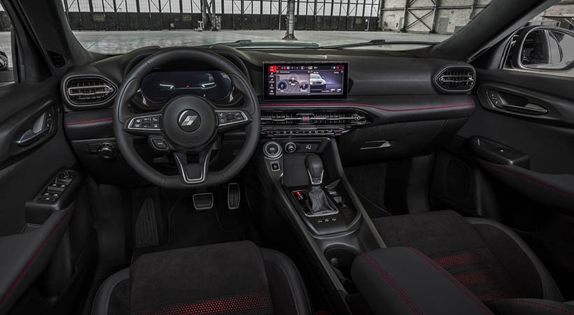 El interior es deportivo. Foto: Dodge