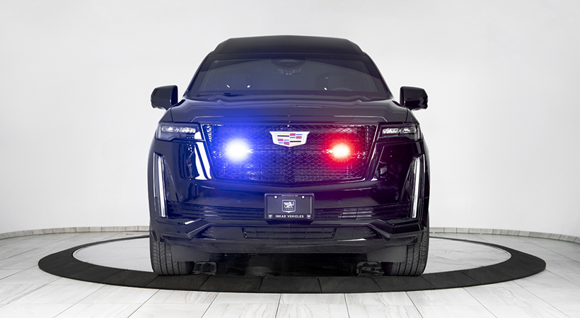 Mirando el exterior del nuevo VIP INKAS Armored Escalade “Chairman”, nos encontramos con un vehículo que emana autoridad y estilo. Foto: INKAS