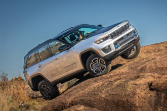 Jeep Grand Cherokee 4Xe 2022, el SUV híbrido demuestra de lo que es capaz