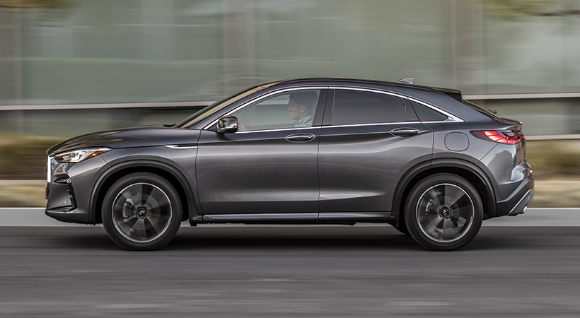 Las líneas laterales son elegantes y deportivas. Foto: Infiniti