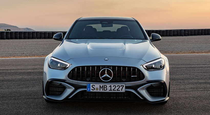 Los otros 204 hp provienen del motor eléctrico en el eje trasero. Foto: Mercedes-Benz