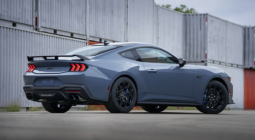 Será de serie para el nuevo Ford Mustang 2024 la iluminación animada de bienvenida. Foto: Ford