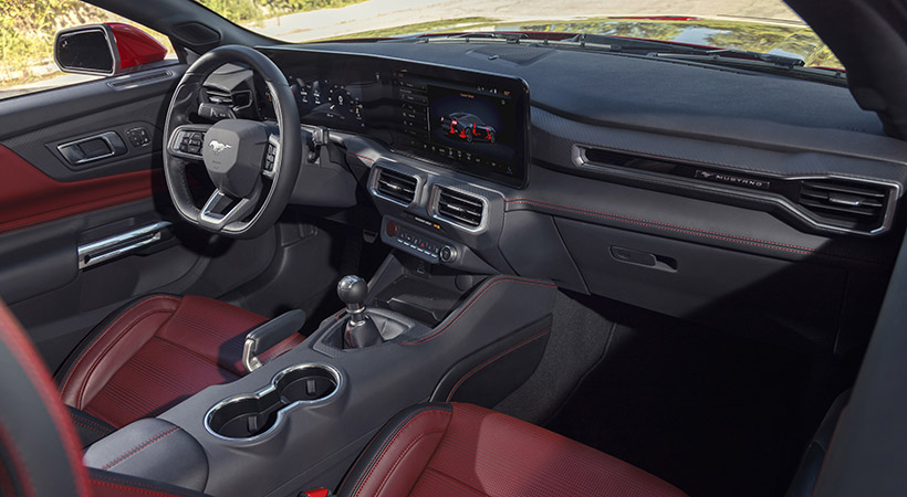 El tablero está completamente orientado hacia el conductor. Foto: Ford