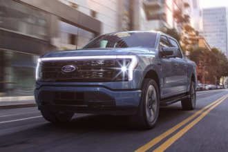 California prohibirá la venta de autos nuevos impulsados por gasolina a partir de 2035