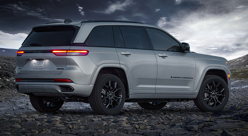 Jeep Grand Cherokee 4xe 30th Anniversary 2023 cuenta con el sistema de tracción 4x4 Quadra Trac II. Foto: Jeep