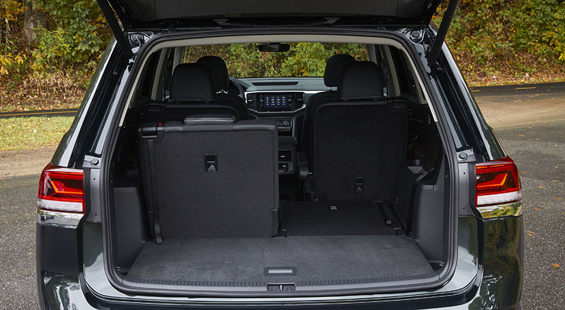 En la parte posterior hay buena capacidad de almacenaje. Foto: Volkswagen