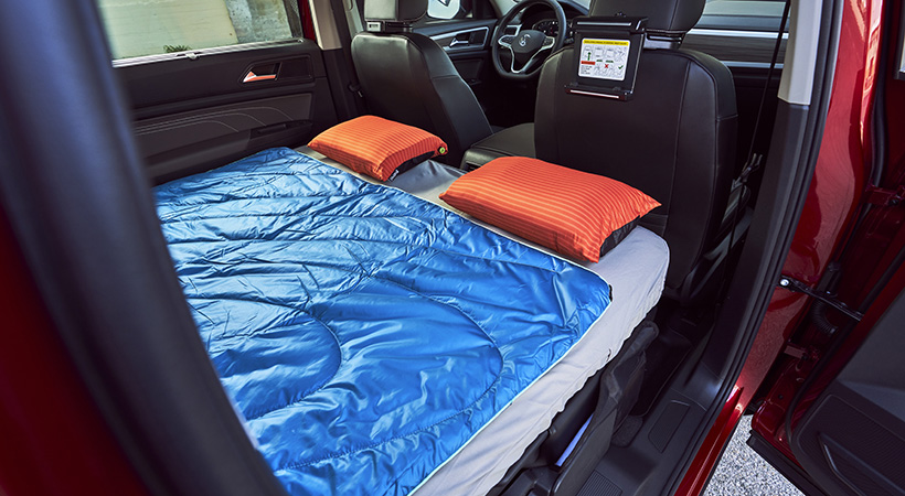 El interior se puede modificar para servir de alojamiento. Foto: Volkswagen