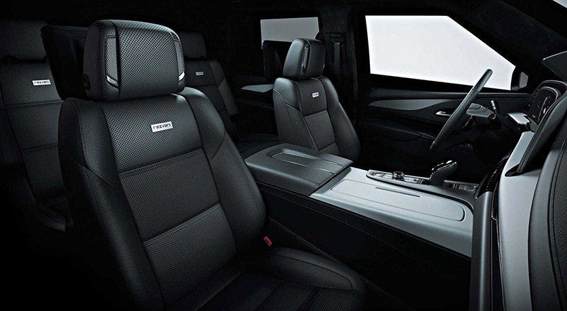 El interior es amplio y cuenta con tres filas de asientos. Foto: Rezvani